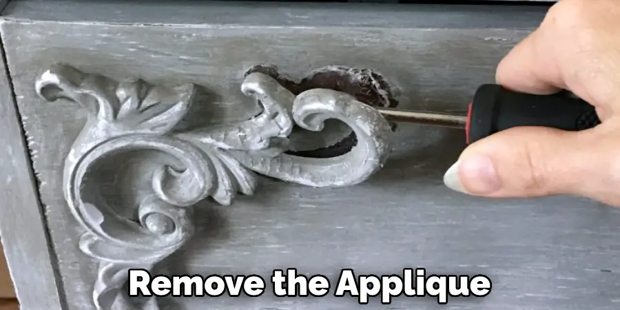 Remove the Applique