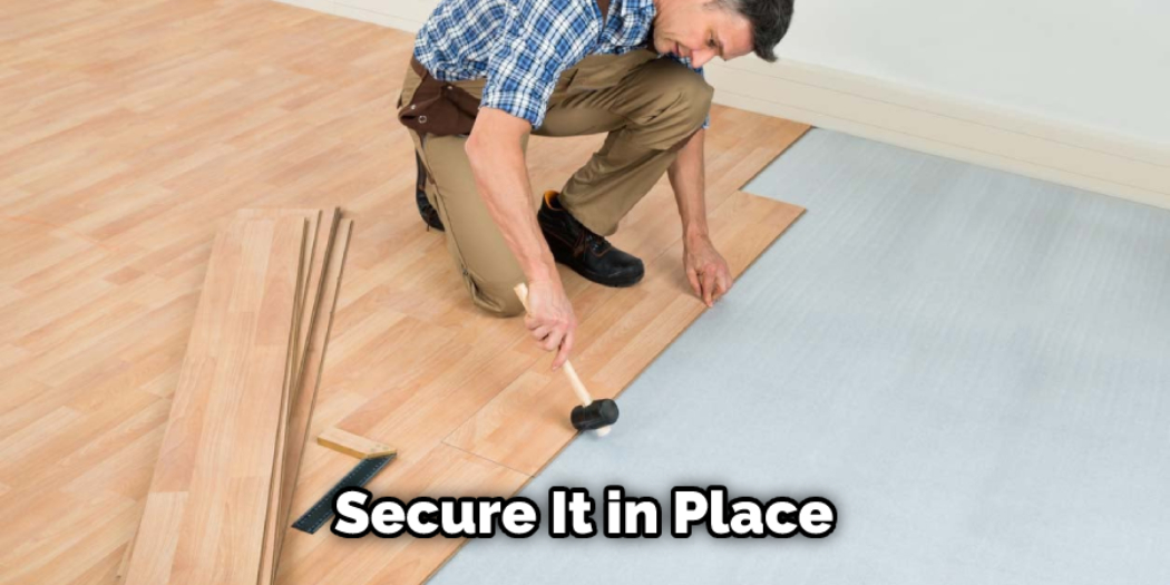 How to Install Cork Underlayment for Hardwood Floors (2024)