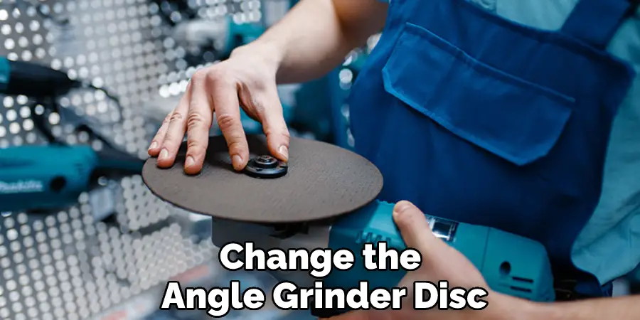 Change the Angle Grinder Disc