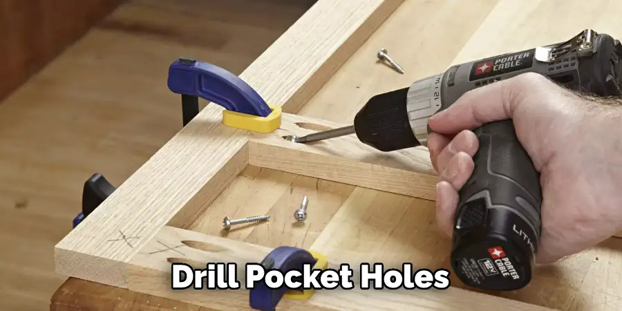 Drill Pocket Holes