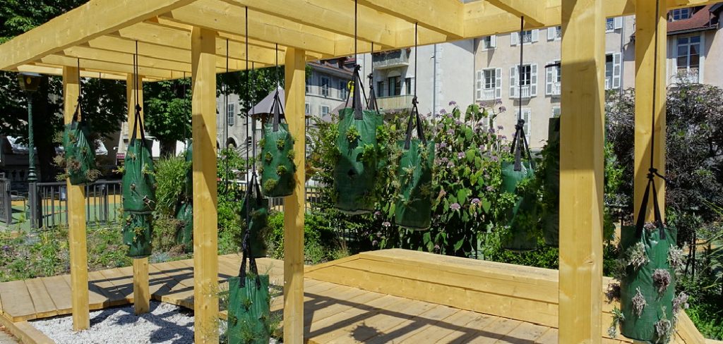 How to Make a Pergola Taller