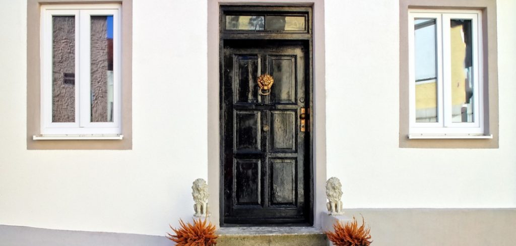 How to Measure Front Door for Replacement