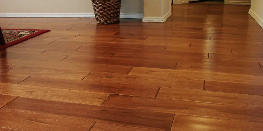 How-to-Change-the Wood-Floor-Color