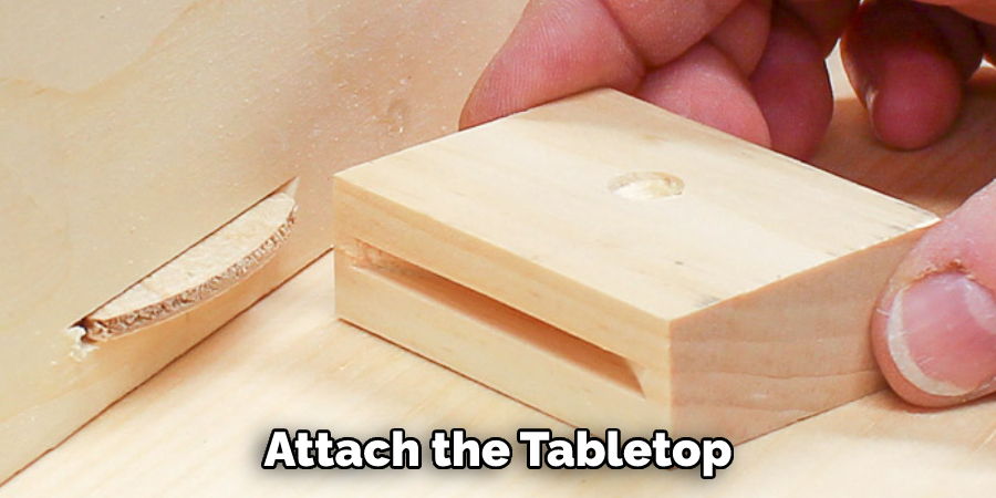 Attach the Tabletop