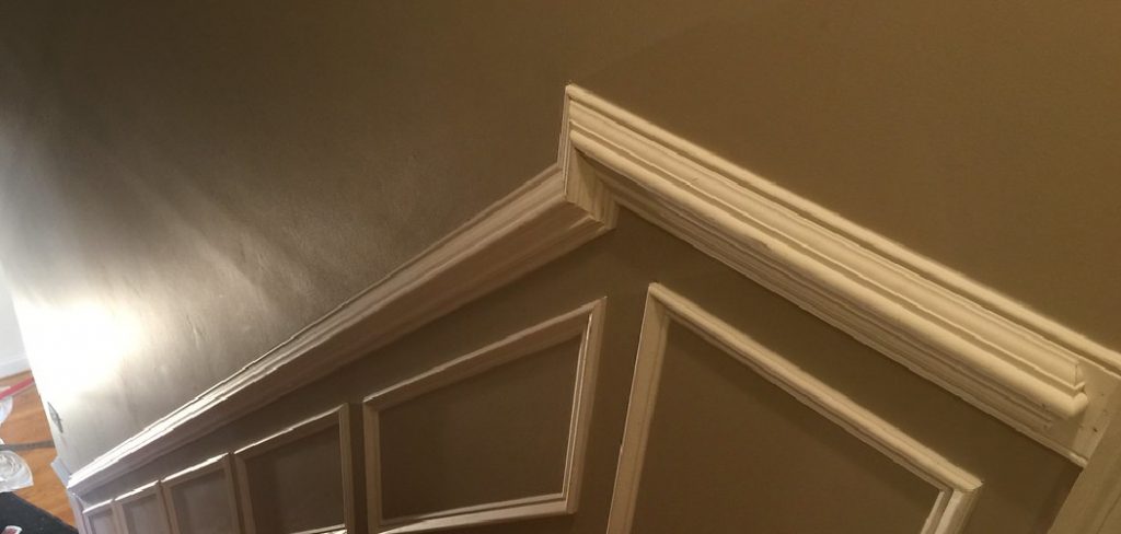 How to Cut Odd Angles for Crown Molding