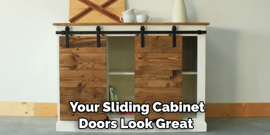  Your Sliding Cabinet Doors Look Great