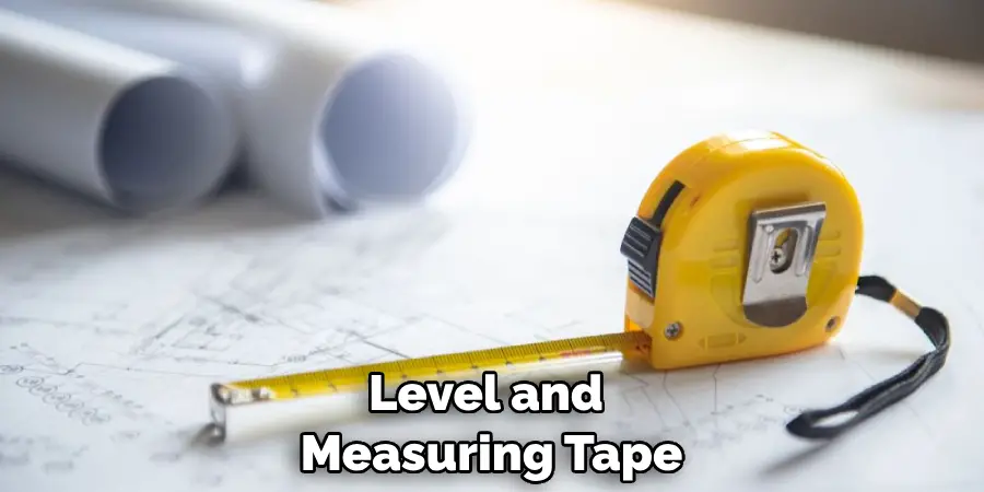 Level and Measuring Tape