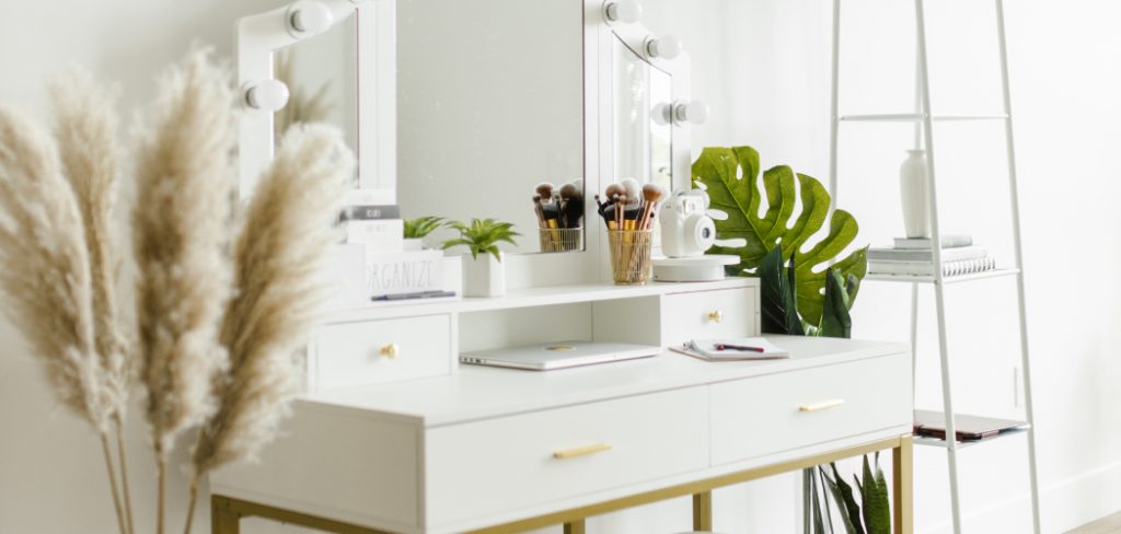 How to Turn a Desk into a Vanity