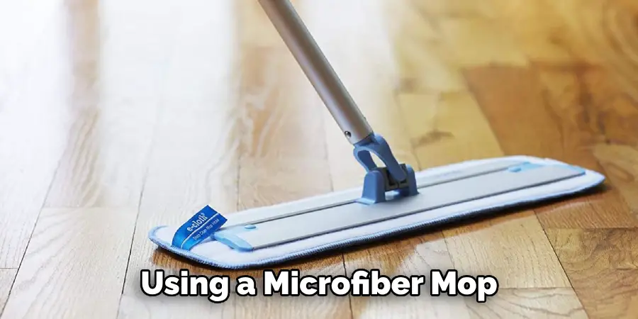 Using a Microfiber Mop