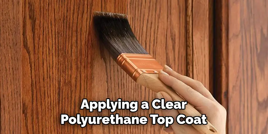 Applying a Clear Polyurethane Top Coat