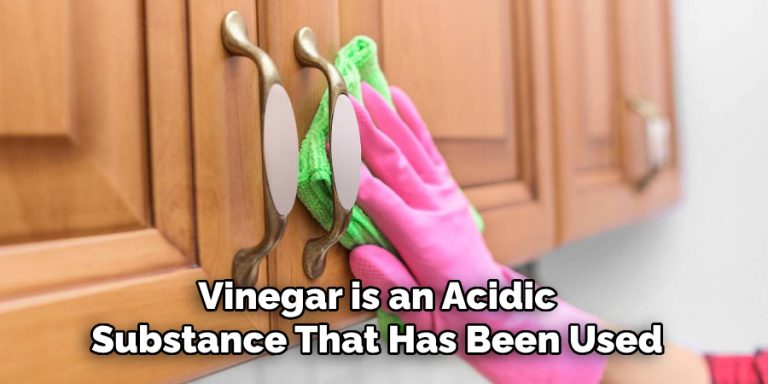 how-to-remove-varnish-from-wood-with-vinegar-10-easy-methods