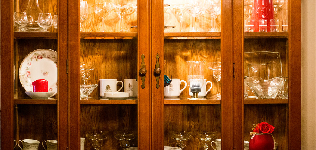 How to Move a China Cabinet with Glass