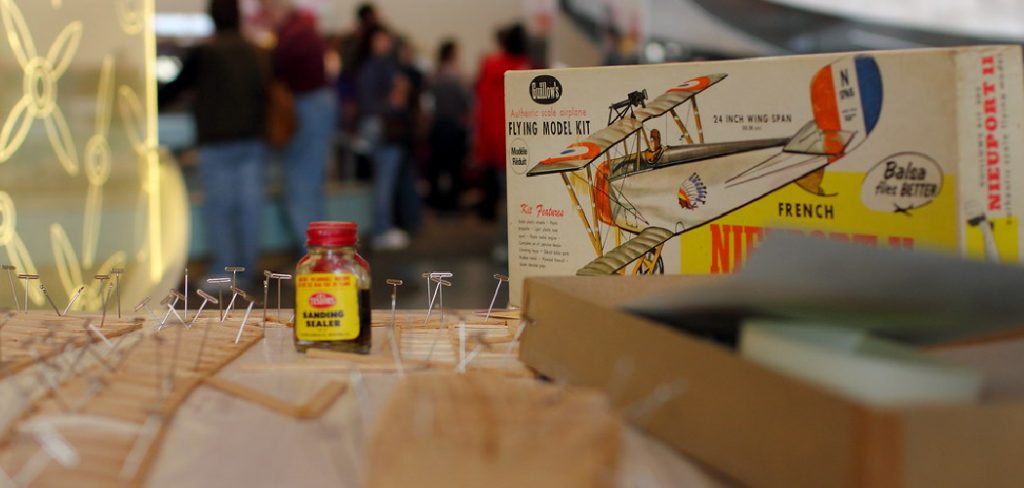 How to Glue Balsa Wood