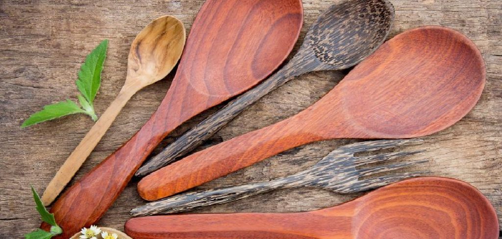 How to Season Wooden Spoons