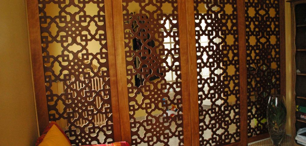 How to Design a Wooden Room Divider