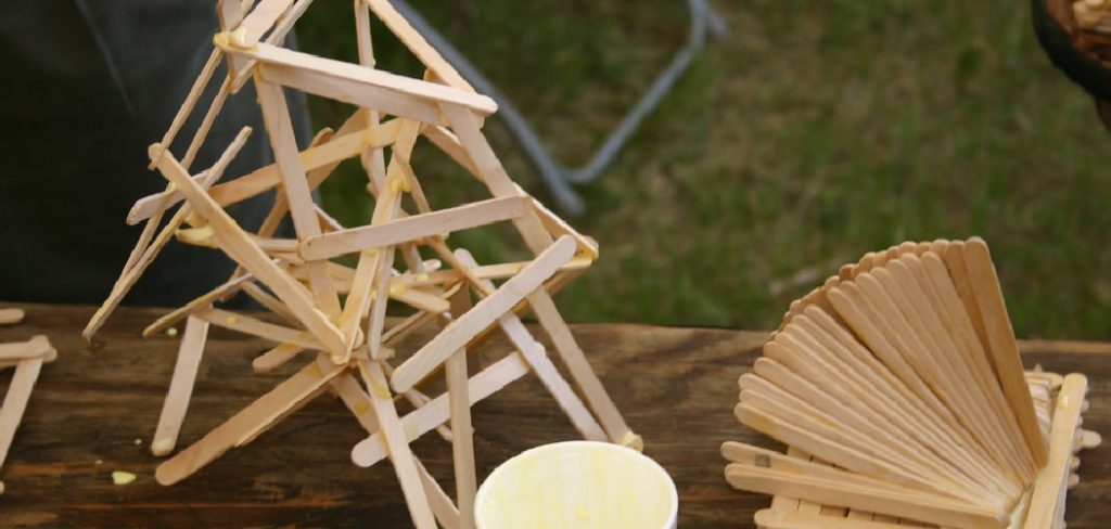 How to Make Wooden Sticks for Crafts
