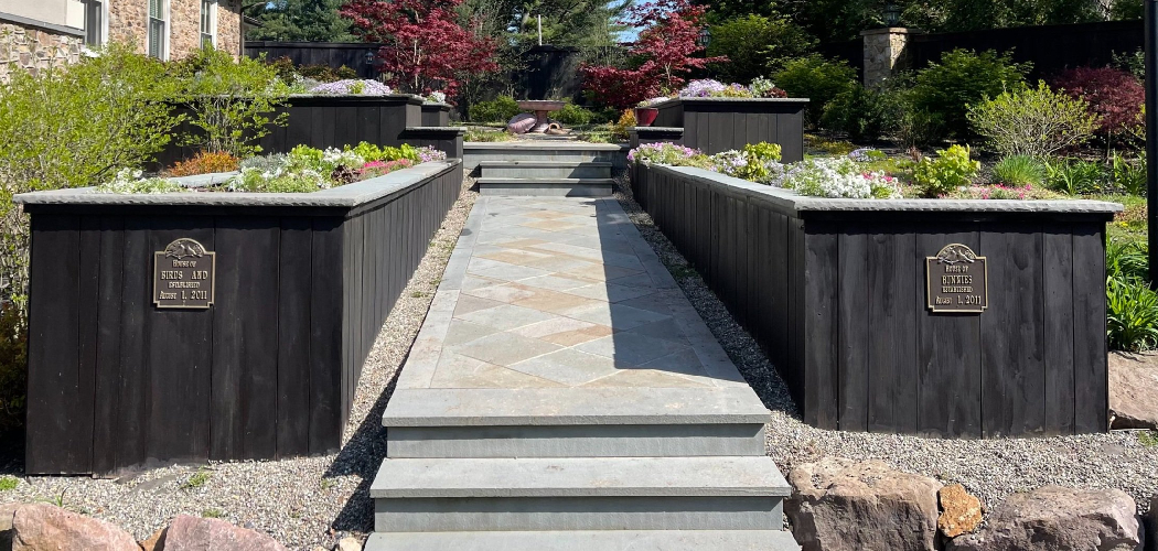 How to Repair a Wood Planter Box