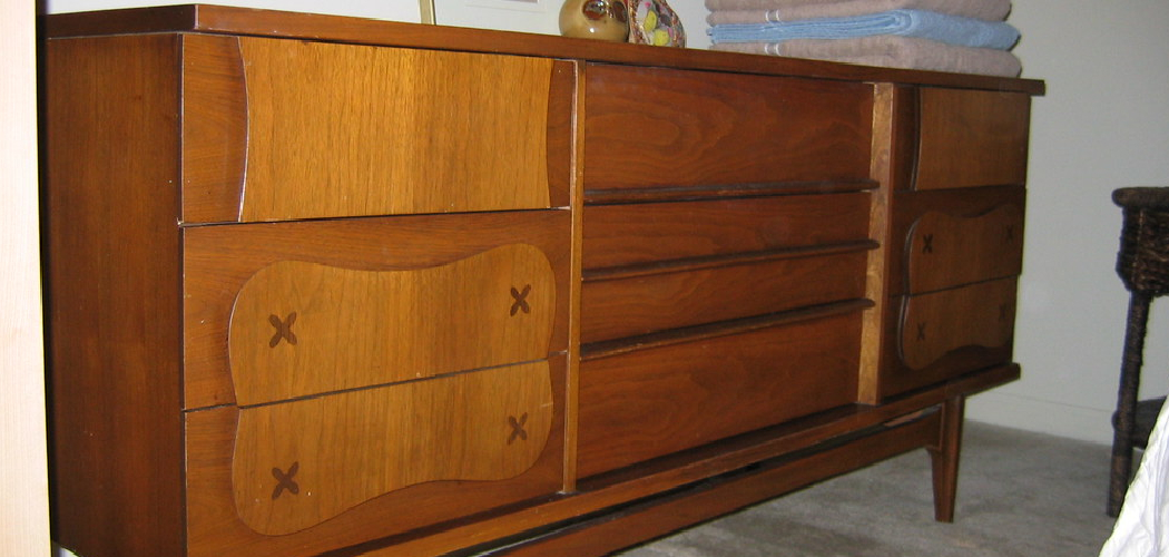 How to Sterilize Wooden Dresser