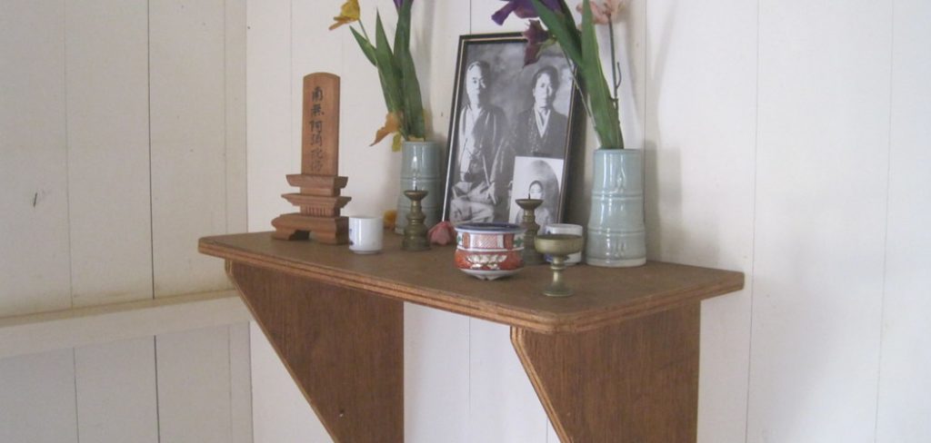 How to Hang Shelf Brackets